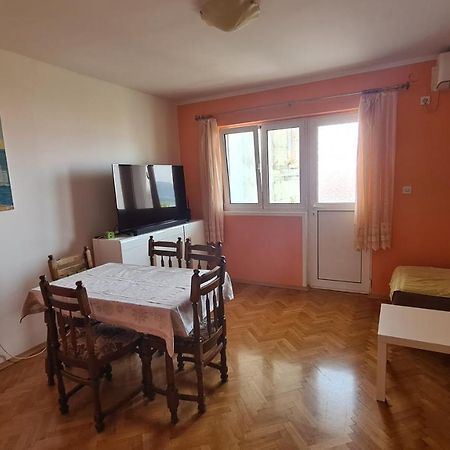 Apartments Vukovic Sveti Stefan Ngoại thất bức ảnh