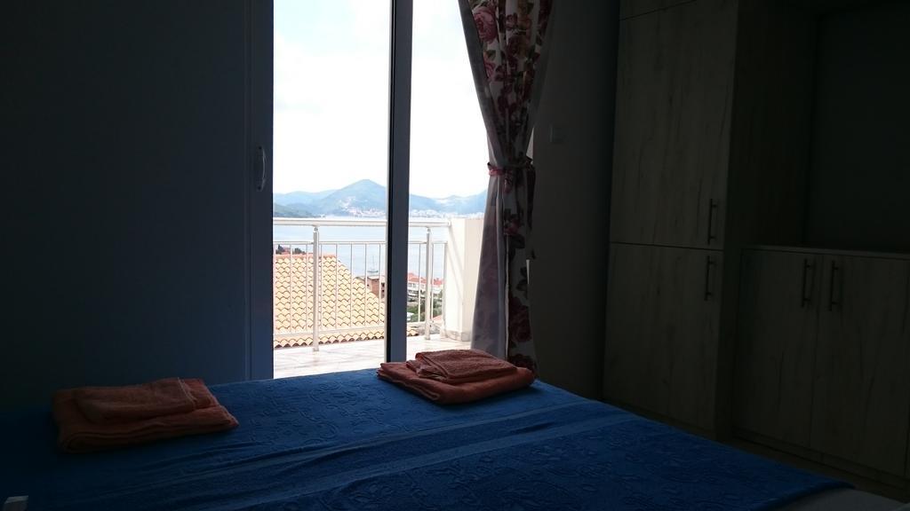 Apartments Vukovic Sveti Stefan Ngoại thất bức ảnh