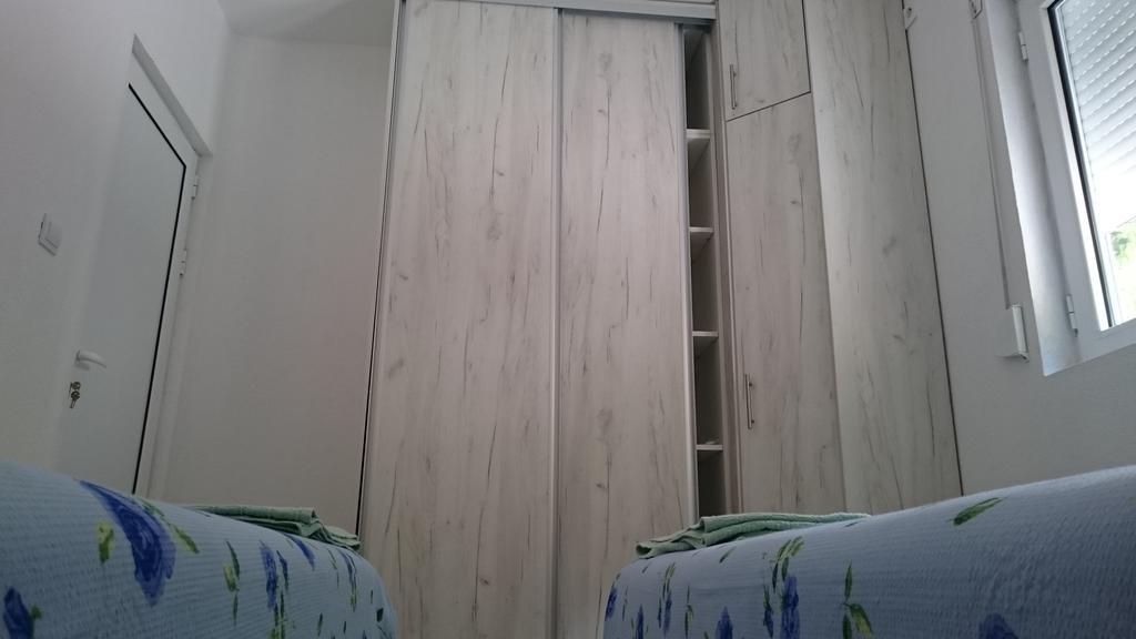 Apartments Vukovic Sveti Stefan Ngoại thất bức ảnh