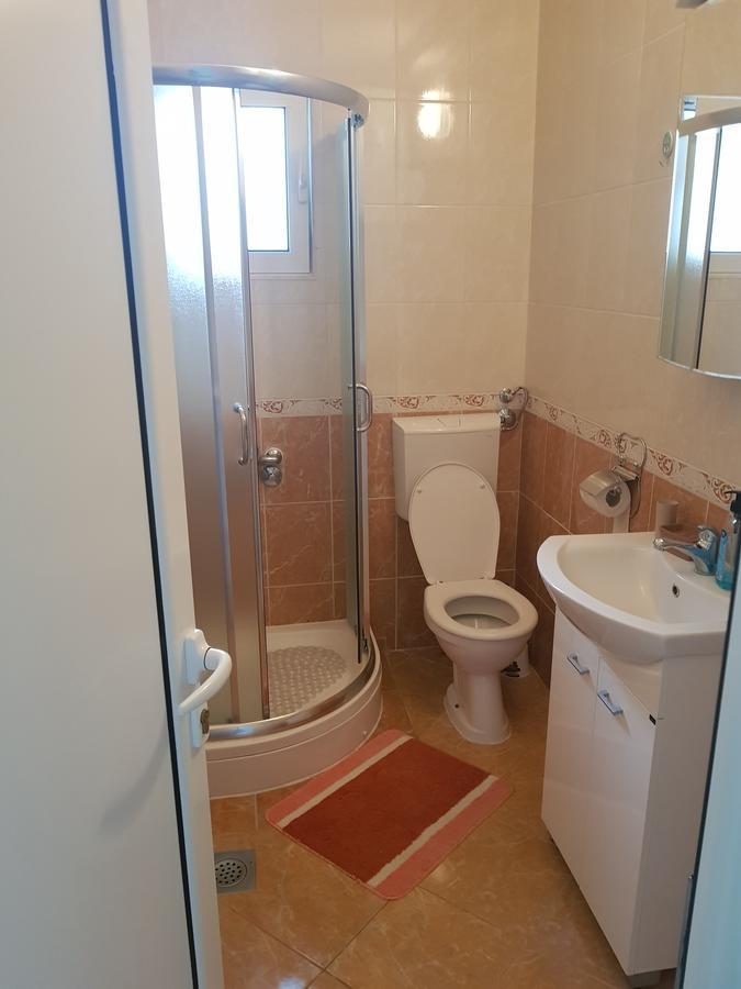 Apartments Vukovic Sveti Stefan Ngoại thất bức ảnh